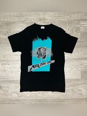 2006 Arcade Fire Men’s Black Graphic Band T-Shirt